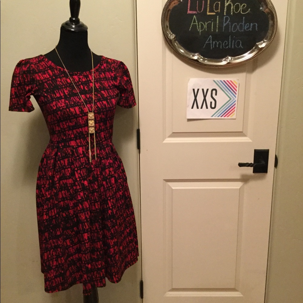 XXS LuLaRoe Amelia Dress